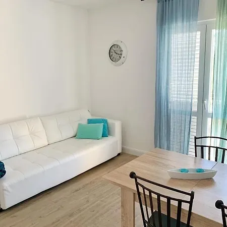 Stupin Celine Lejlighed