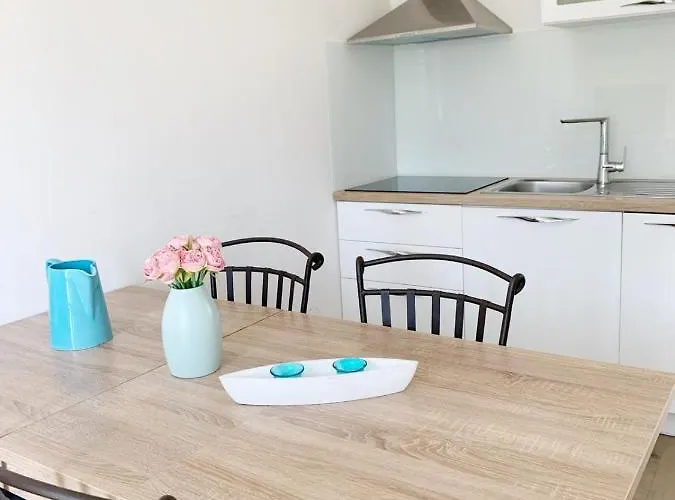 Stupin Celine 아파트 *