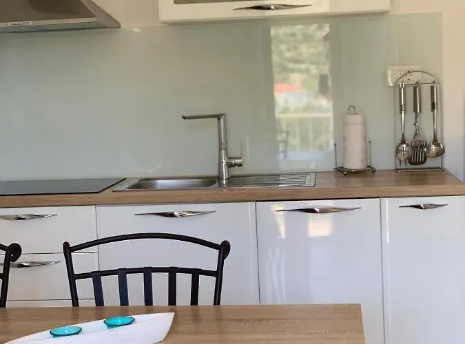 Stupin Celine Podglavica