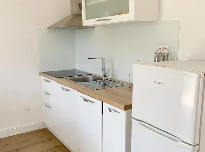 Stupin Celine Podglavica